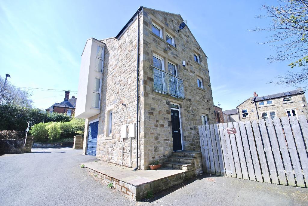 Bolland Mews, Morpeth, Northumberland, NE61 1EL